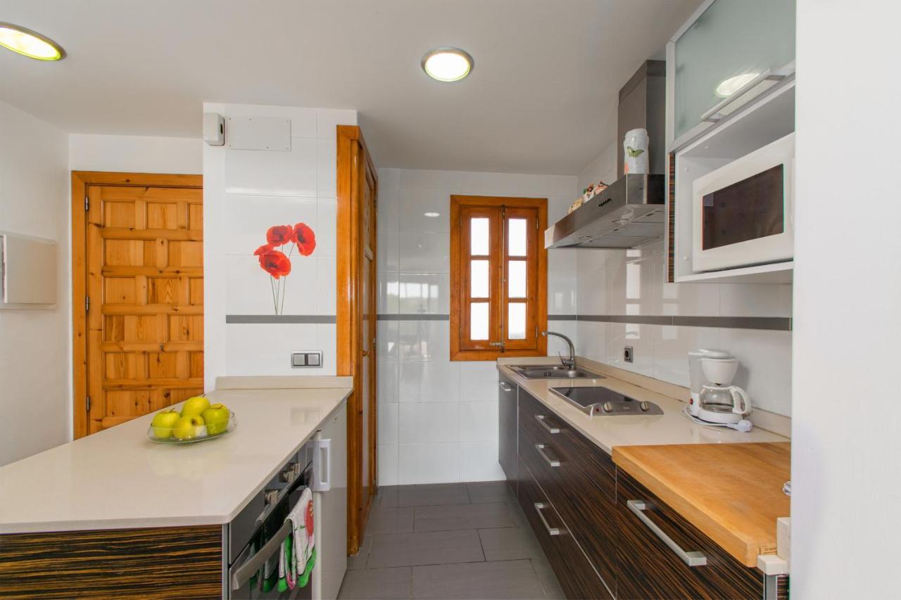 Apartamentos Carabela Beach Alcudia By Mallorca Villa Selection エクステリア 写真